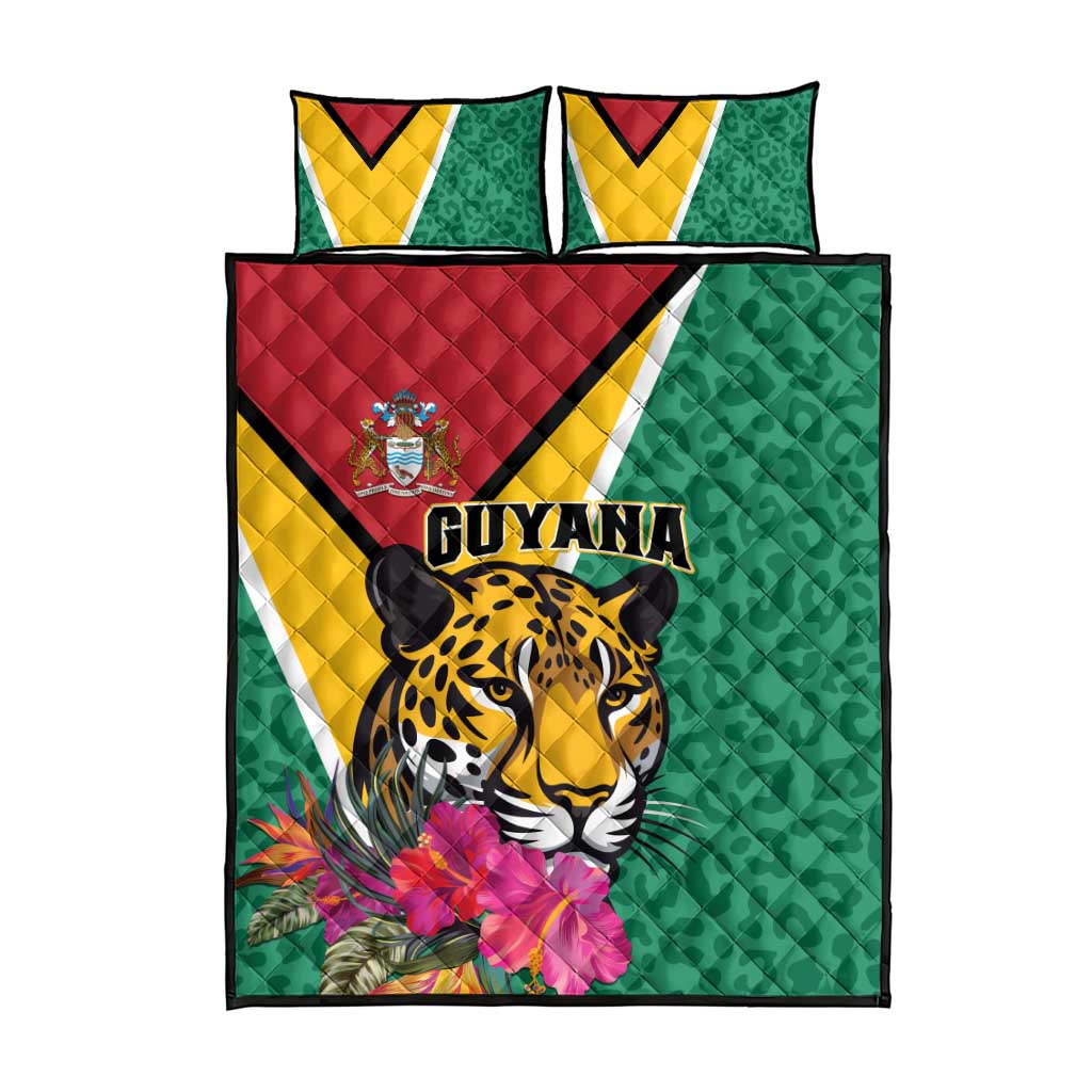 Guyana Quilt Bed Set Jaguar Tropical Flowers - Wonder Print Shop