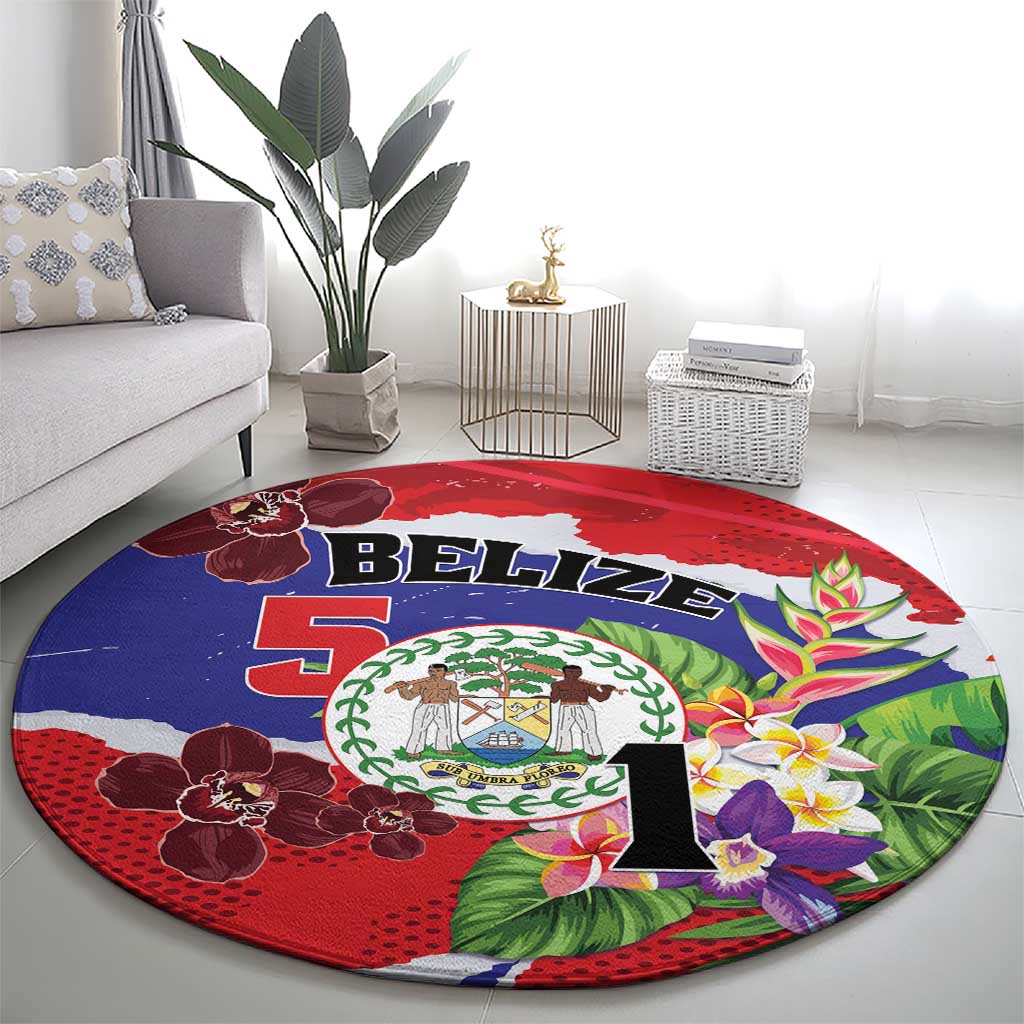 Belize 501 Tropical Black Orchid Round Carpet Grunge Stylized