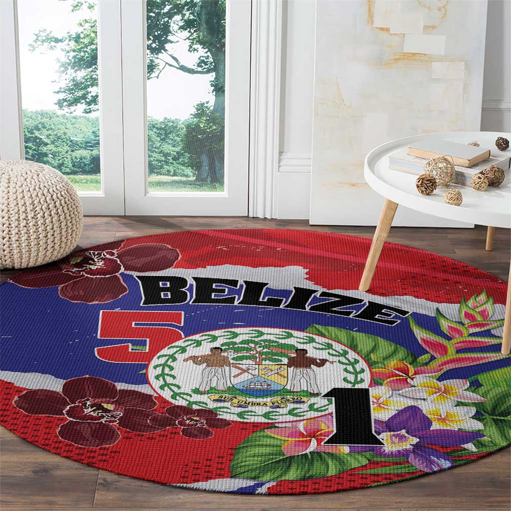 Belize 501 Tropical Black Orchid Round Carpet Grunge Stylized