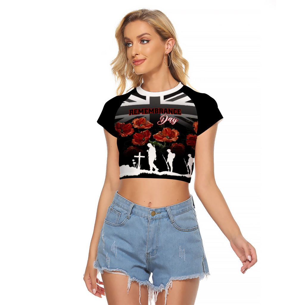 Remembrance Day Raglan Cropped T Shirt Lest We Forget Poppy Flower - Wonder Print Shop