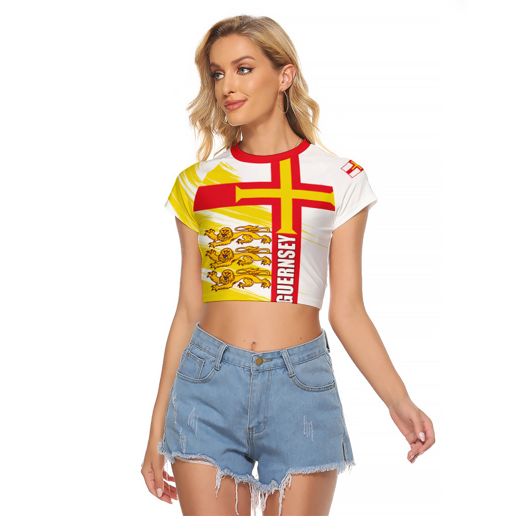 Guernsey Liberation Day Raglan Cropped T Shirt Guernesi Three Lion - Wonder Print Shop