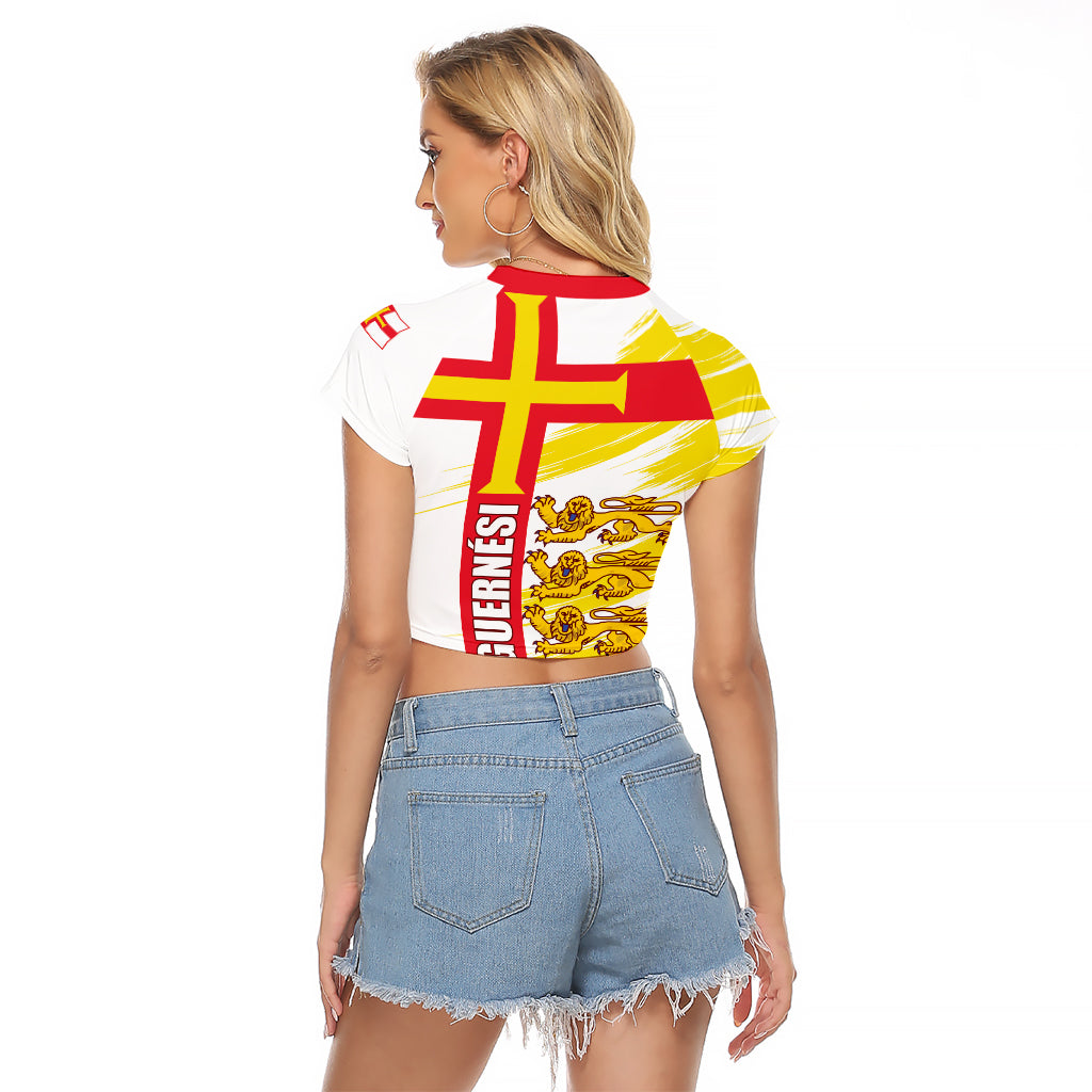 Guernsey Liberation Day Raglan Cropped T Shirt Guernesi Three Lion - Wonder Print Shop