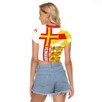 Guernsey Liberation Day Raglan Cropped T Shirt Guernesi Three Lion - Wonder Print Shop