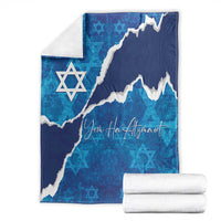 Israel Yom Ha'atzmaut Blanket Star of David Grunge Style