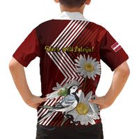 Latvia Independence Day Family Matching Off Shoulder Short Dress and Hawaiian Shirt Latvijas White Wagtail With Daisy Flowers - Wonder Print Shop