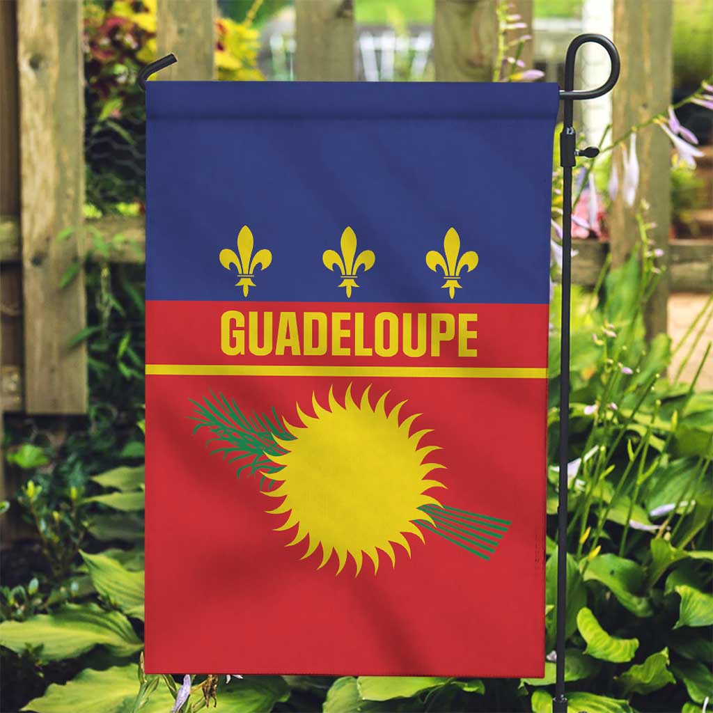 Guadeloupe Garden Flag Rejyon Gwadloup Red Version