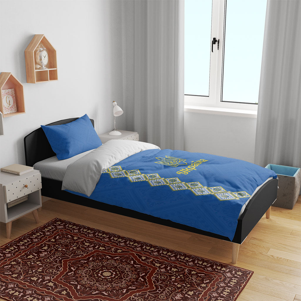 Ukrainian Tryzub Pattern Bedding Set