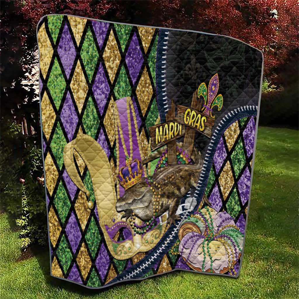 Mardi Gras Alligator Quilt Colorful Zipper Stylized