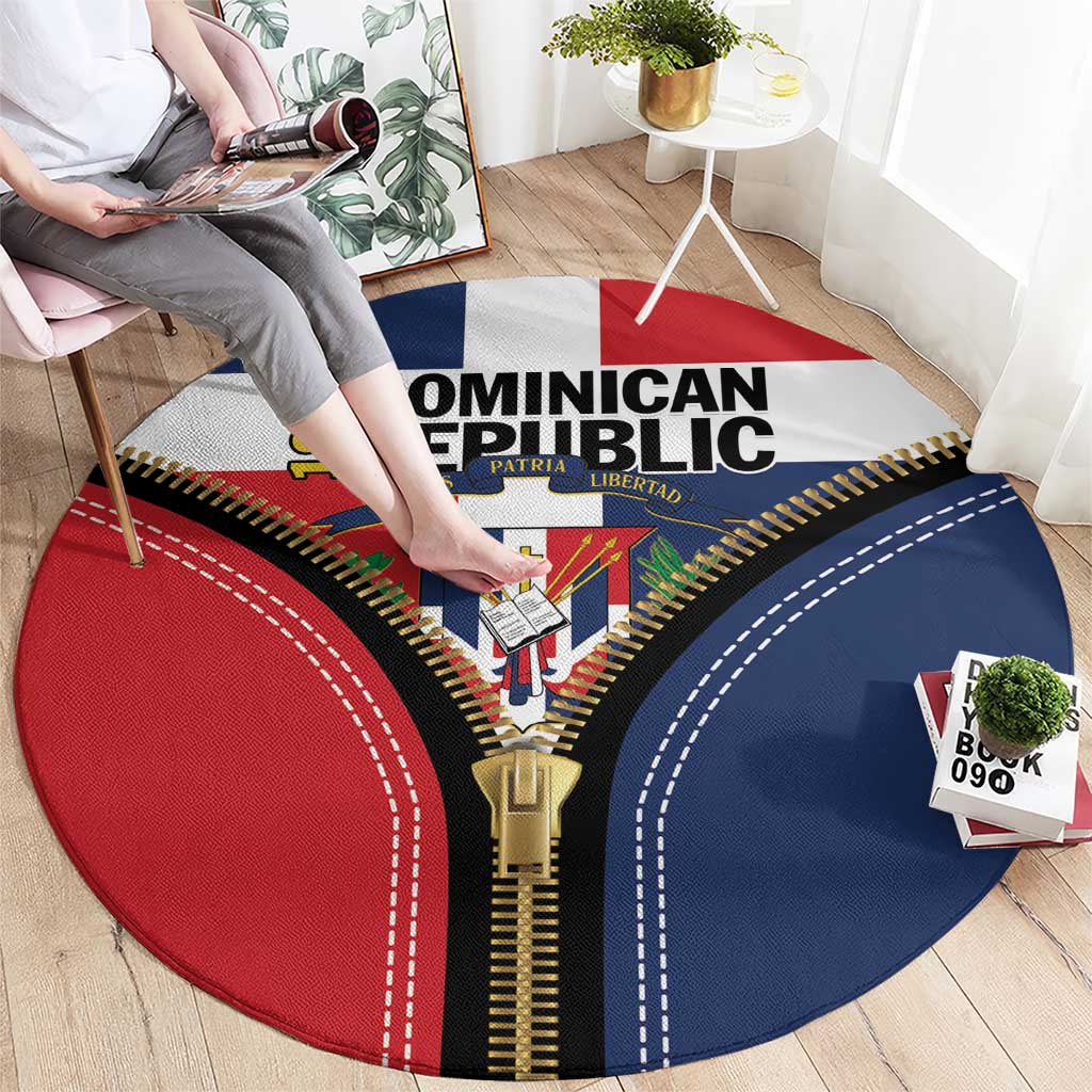 Dominican Republic 1844 Round Carpet Coat Of Arms Zipper Stylized