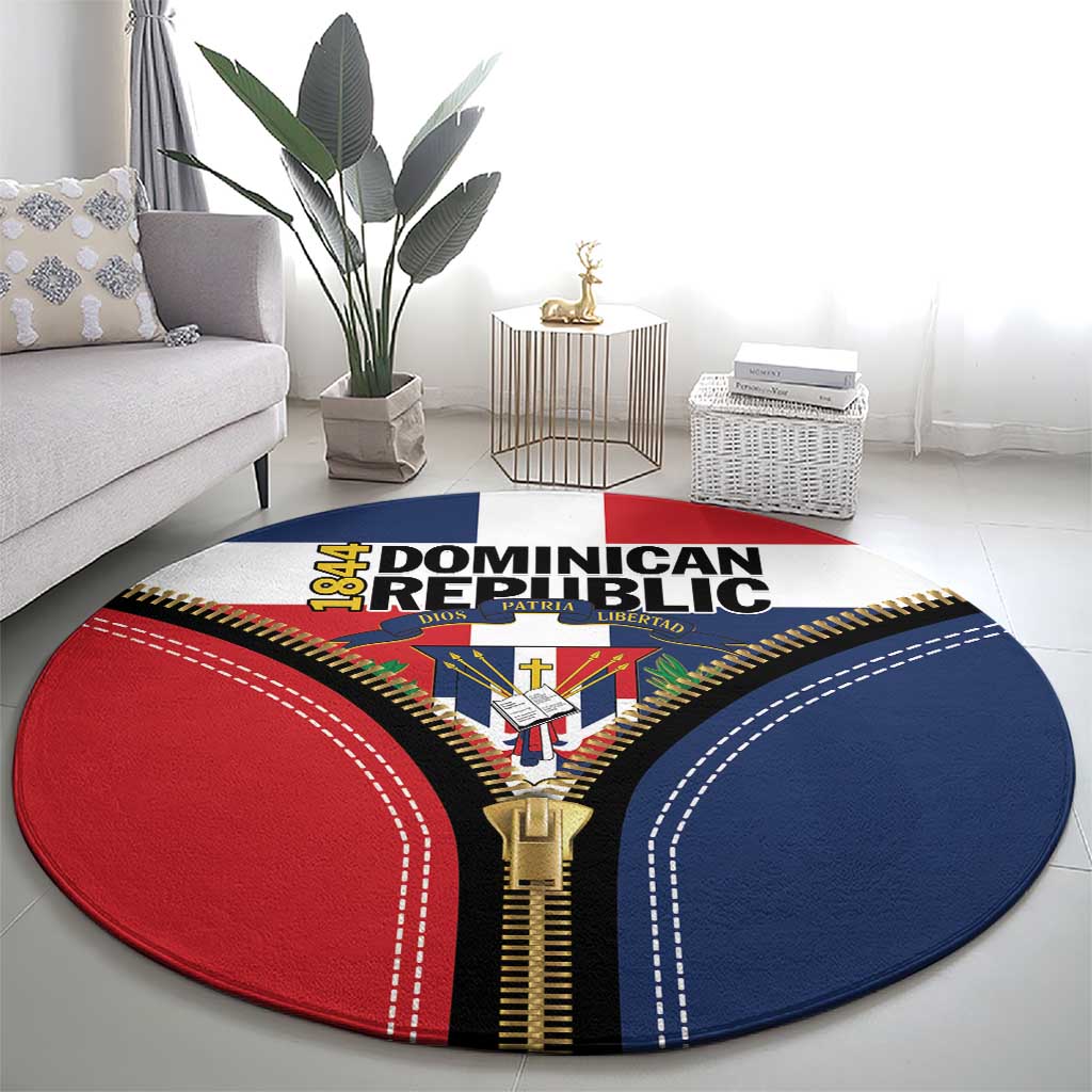 Dominican Republic 1844 Round Carpet Coat Of Arms Zipper Stylized