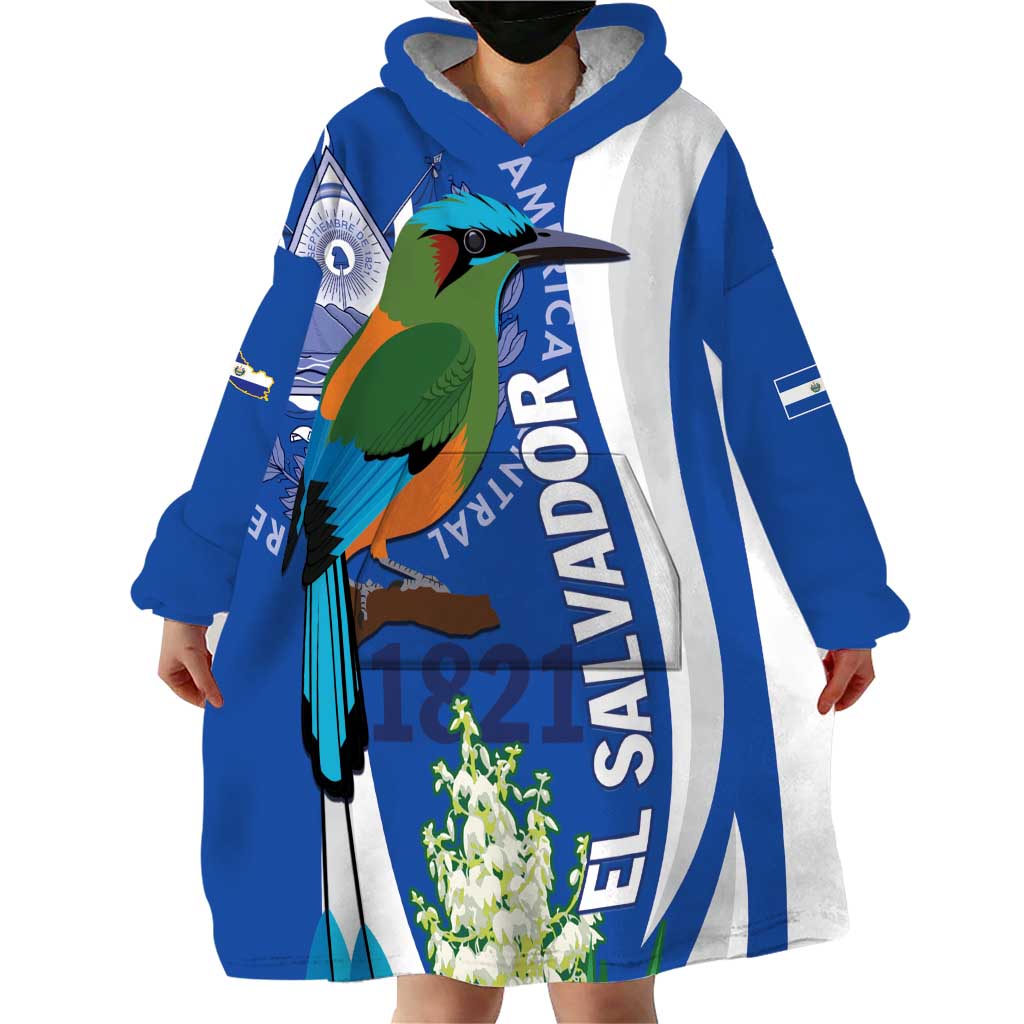 El Salvador Independence Day Wearable Blanket Hoodie Flor De Izote With Turquoise Browed Motmot - Wonder Print Shop