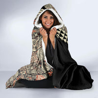 hawaiian-quilt-hooded-blanket-hibiscus-kakau-vintage-style