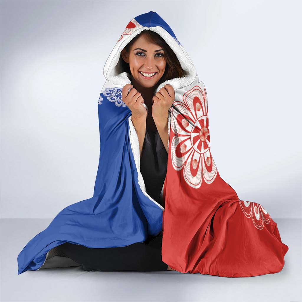 Paraguay Nanduti Traditional Lace Stylized Hooded Blanket