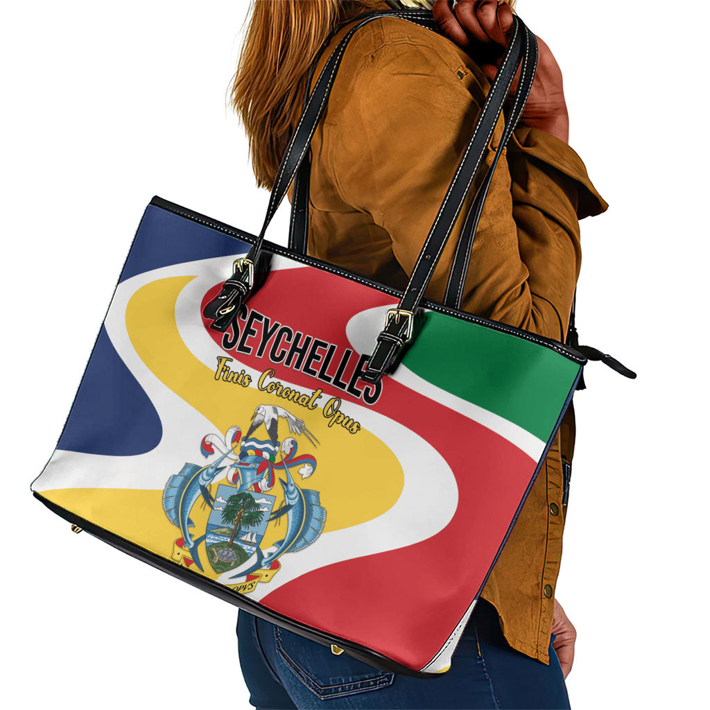 Seychelles Leather Tote Bag Finis Coronat Opus