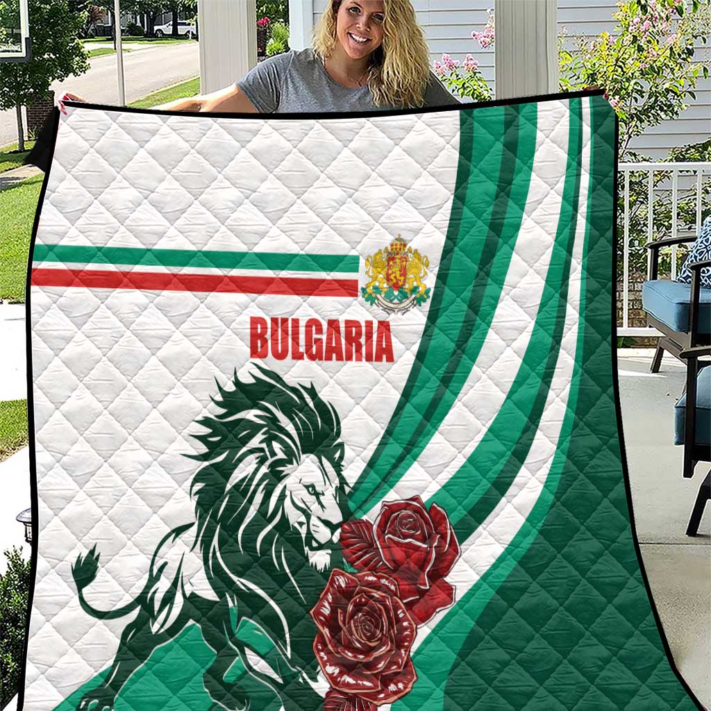 Bulgaria Quilt Coat of Arms Lion with Roses - Wonder Print Shop