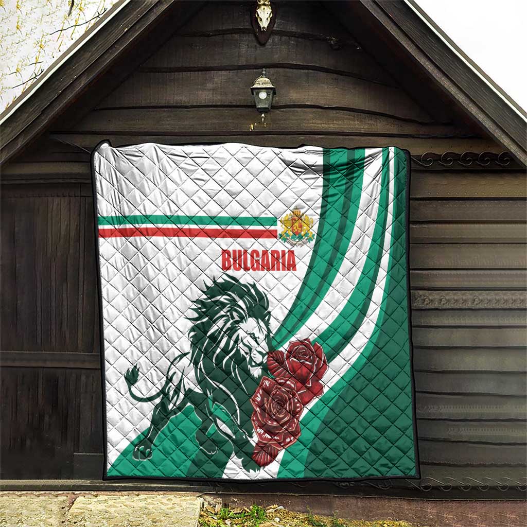 Bulgaria Quilt Coat of Arms Lion with Roses - Wonder Print Shop