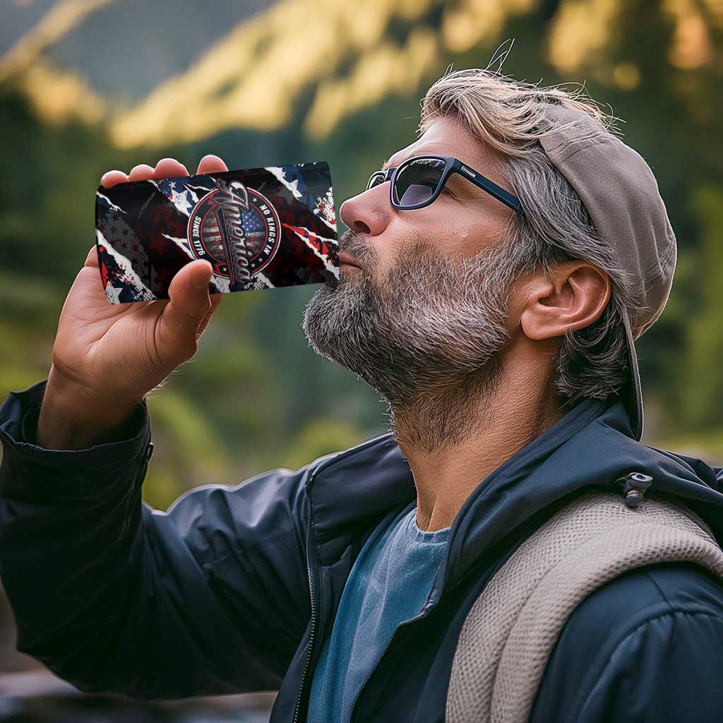 No Kings In America Since 1776 4 in 1 Can Cooler Tumbler Grunge Style - Wonder Print Shop