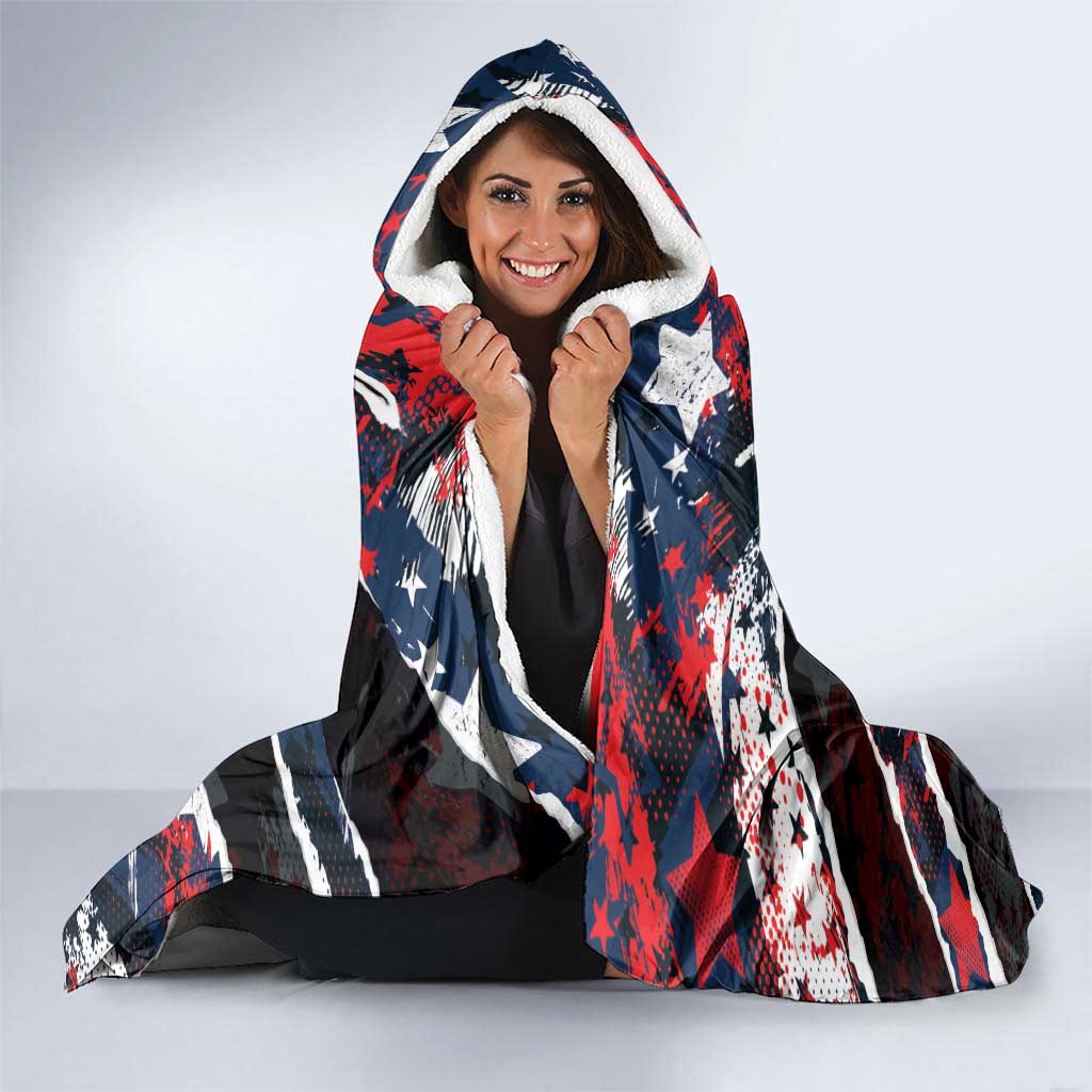 No Kings In America Since 1776 Hooded Blanket Grunge Style - Wonder Print Shop