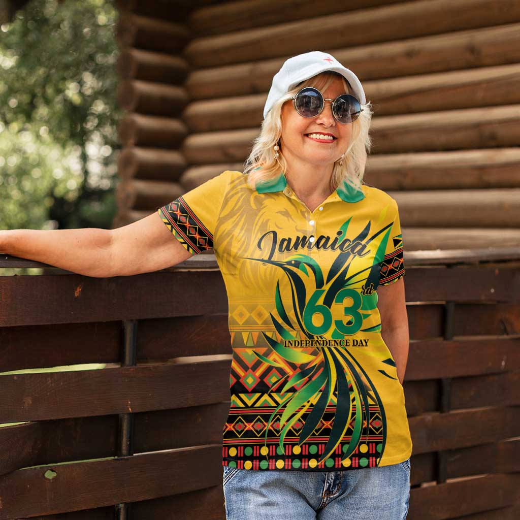 Personalized Jamaica Independence Day 1962 Women Polo Shirt Jumieka Streamertail Reggae Pattern