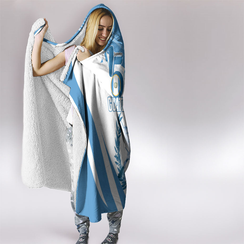 Guatemala 15 Septiembre 1821 Hooded Blanket Happy Independence Day