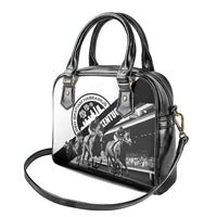 Kentucky Shoulder Handbag Deo gratiam habeamus