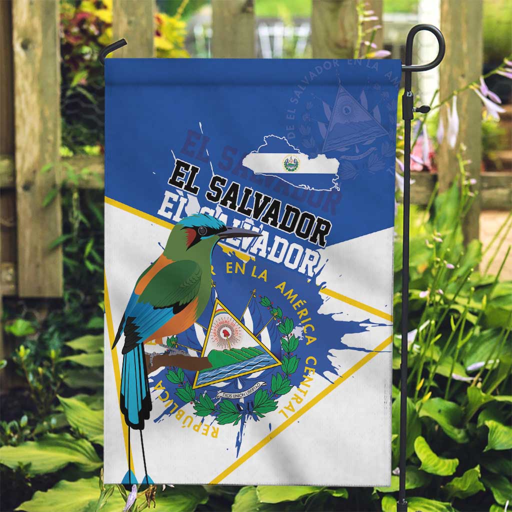 El Salvador Independence Day 1821 Garden Flag - Wonder Print Shop
