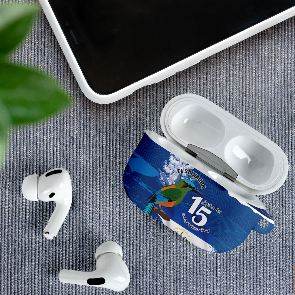 El Salvador Turquoise Browed Motmot AirPods Case Happy Independence Day