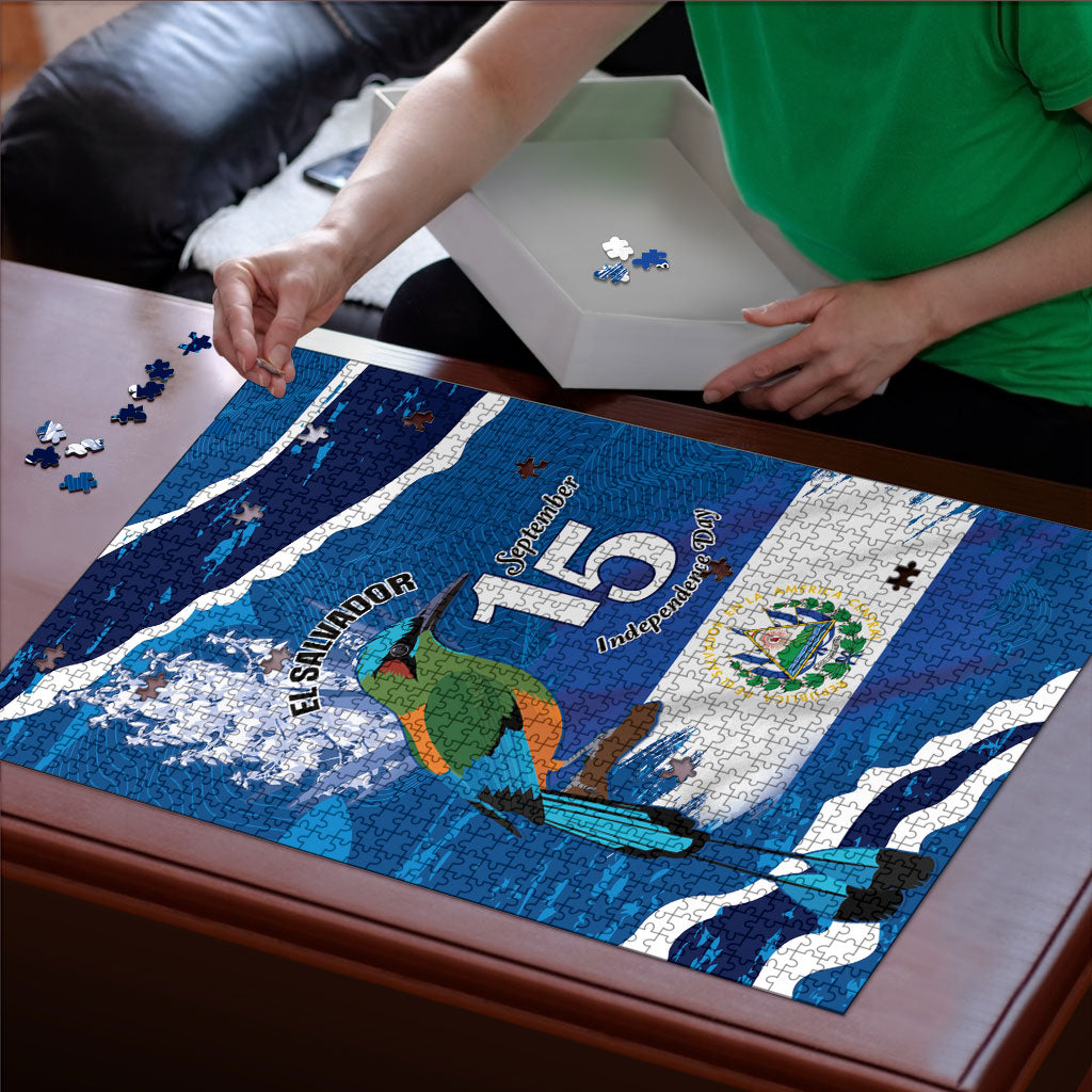 El Salvador Turquoise Browed Motmot Puzzle Happy Independence Day
