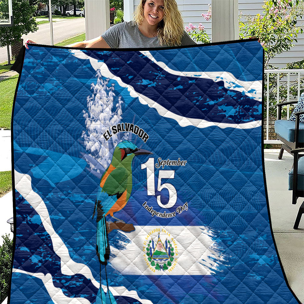 El Salvador Turquoise Browed Motmot Quilt Happy Independence Day