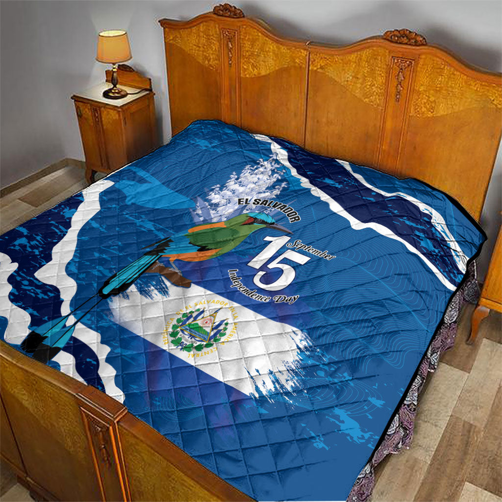 El Salvador Turquoise Browed Motmot Quilt Happy Independence Day