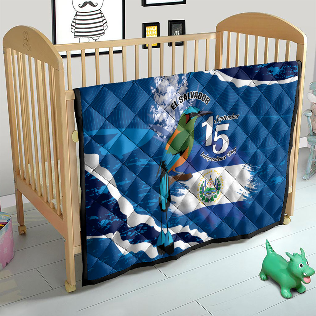 El Salvador Turquoise Browed Motmot Quilt Happy Independence Day