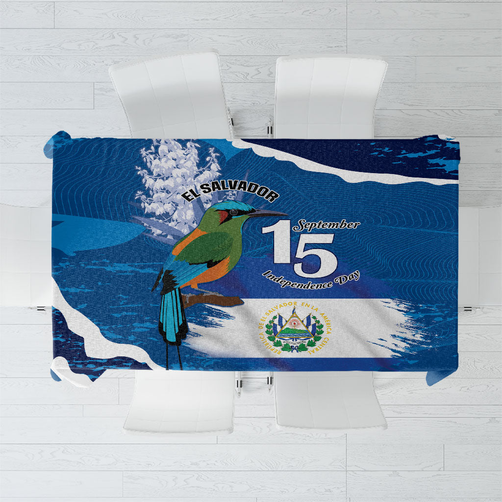 El Salvador Turquoise Browed Motmot Tablecloth Happy Independence Day
