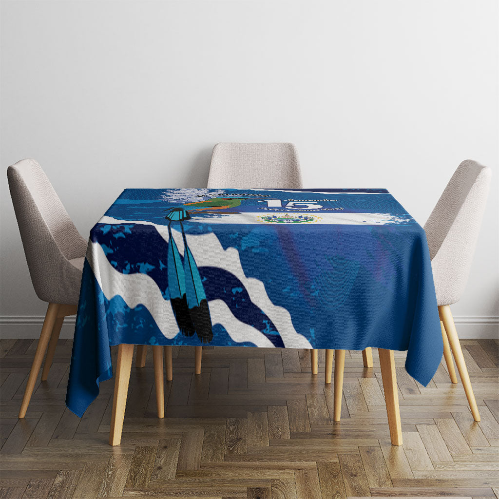 El Salvador Turquoise Browed Motmot Tablecloth Happy Independence Day