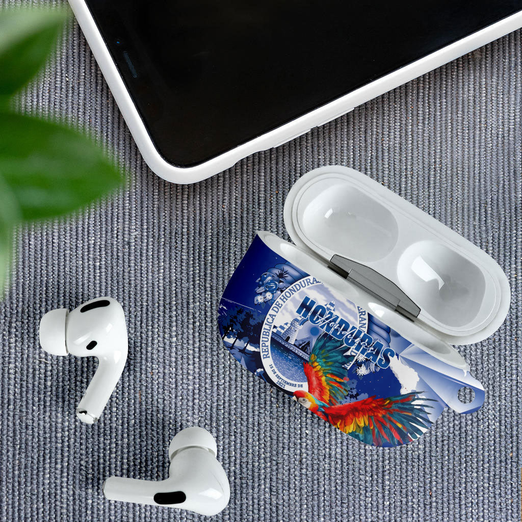 Honduras Scarlet Macaw AirPods Case Happy Independence Day