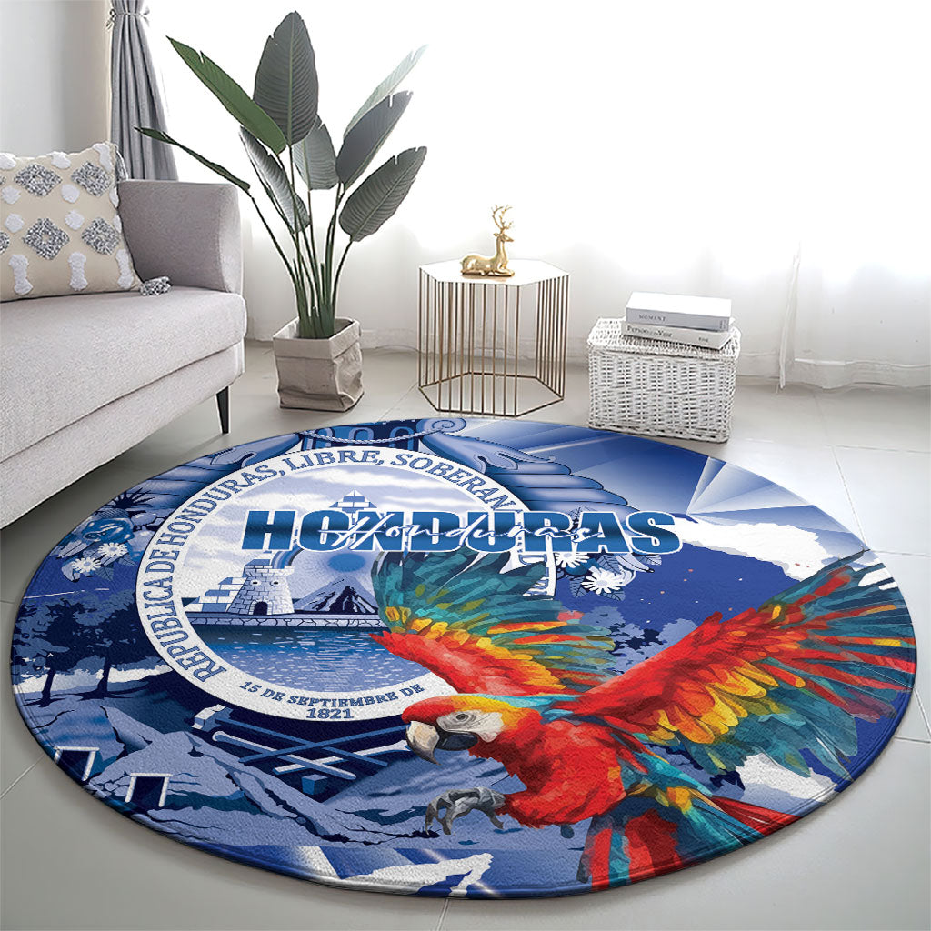 Honduras Scarlet Macaw Round Carpet Happy Independence Day