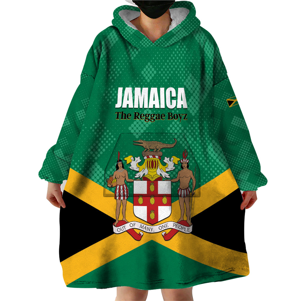 Personalized Jamaica 2024 Wearable Blanket Hoodie Jumieka Reggae Boyz - Wonder Print Shop