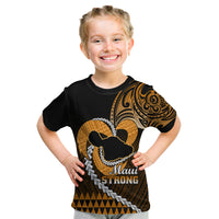 Personalised Hawaii Kid T Shirt Maui Be Strong Kakau Gold Version - Wonder Print Shop