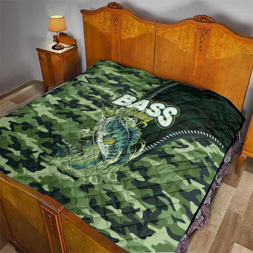Bass Fishing Camouflage Quilt Zipper Stylized