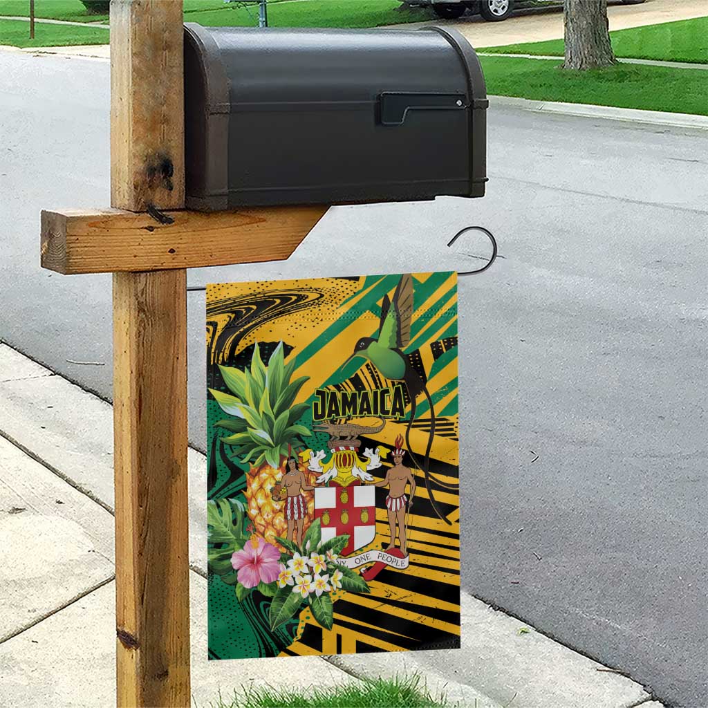 Jamaica Red-billed Streamertail Garden Flag Pineapple Tropical Style - Wonder Print Shop