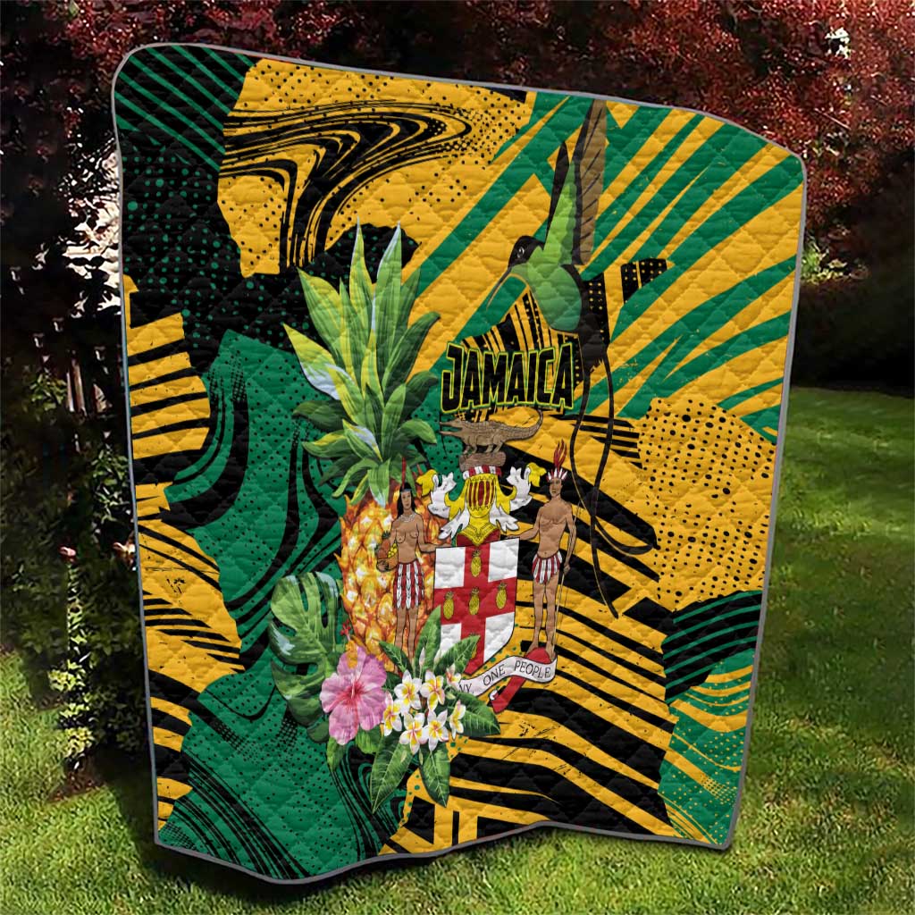 Jamaica Red-billed Streamertail Quilt Pineapple Tropical Style - Wonder Print Shop