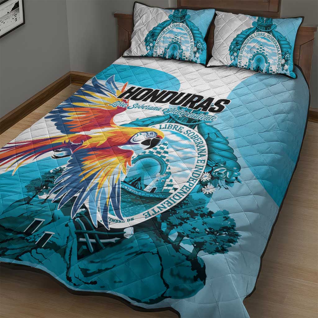 Honduras 1821 Quilt Bed Set Scarlet Macaw Sky Blue Color - Wonder Print Shop