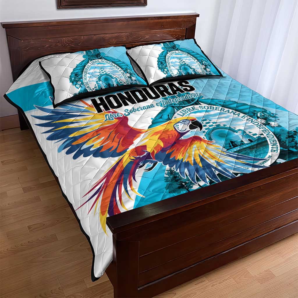 Honduras 1821 Quilt Bed Set Scarlet Macaw Sky Blue Color - Wonder Print Shop