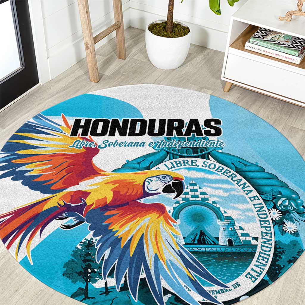 Honduras 1821 Round Carpet Scarlet Macaw Sky Blue Color - Wonder Print Shop