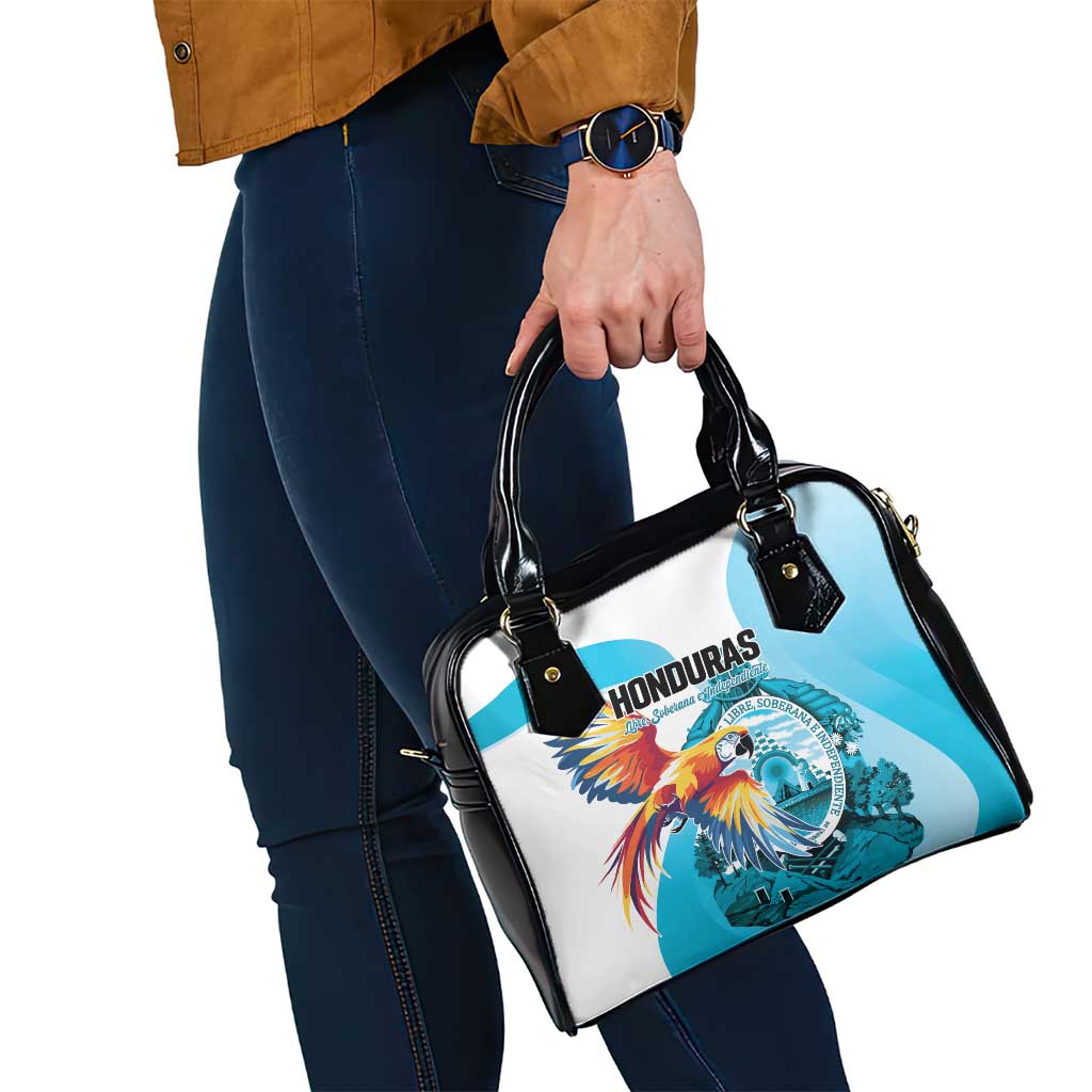 Honduras 1821 Shoulder Handbag Scarlet Macaw Sky Blue Color - Wonder Print Shop