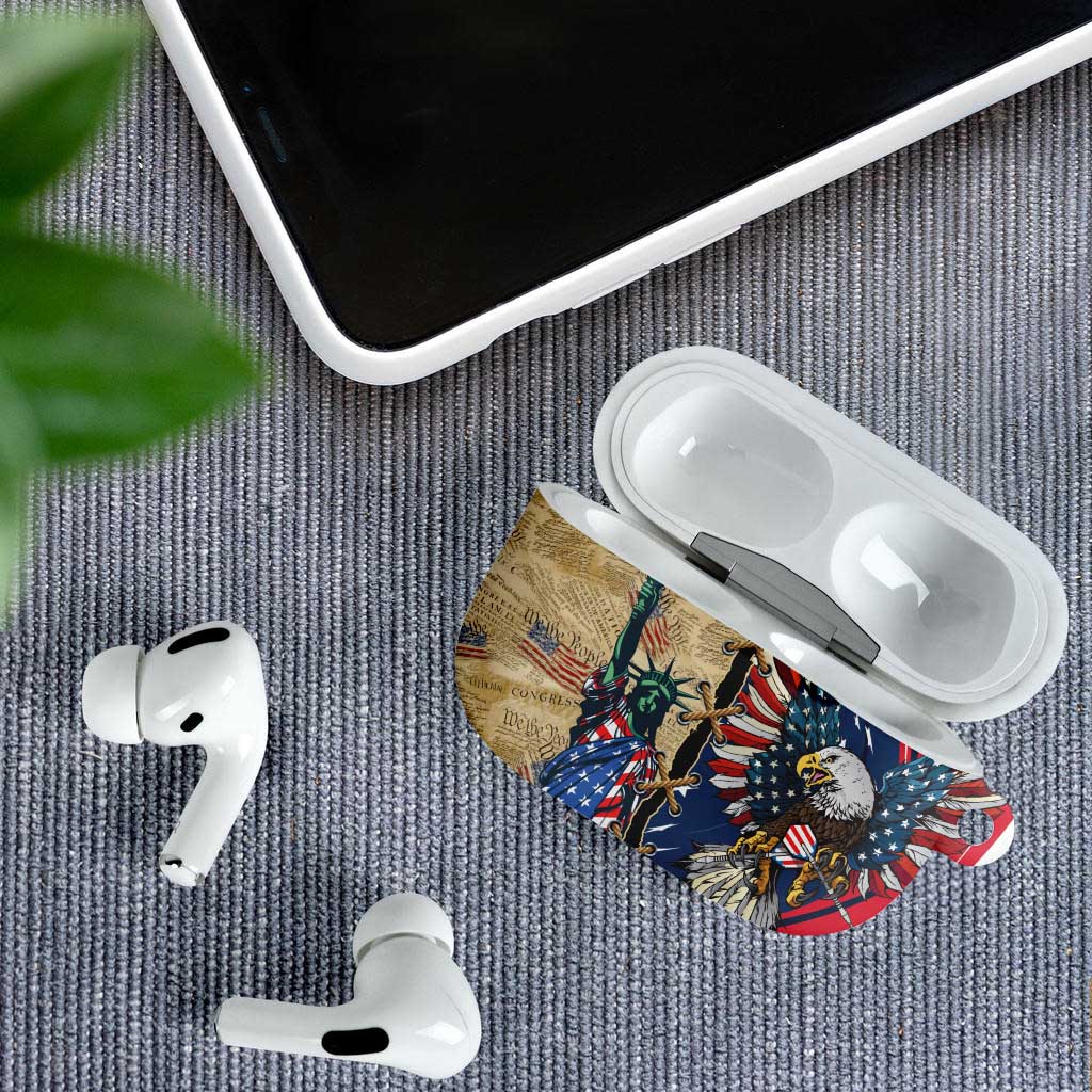 USA Eagle Statue of Liberty AirPods Case American Patriotic Spirit - Wonder Print Shop