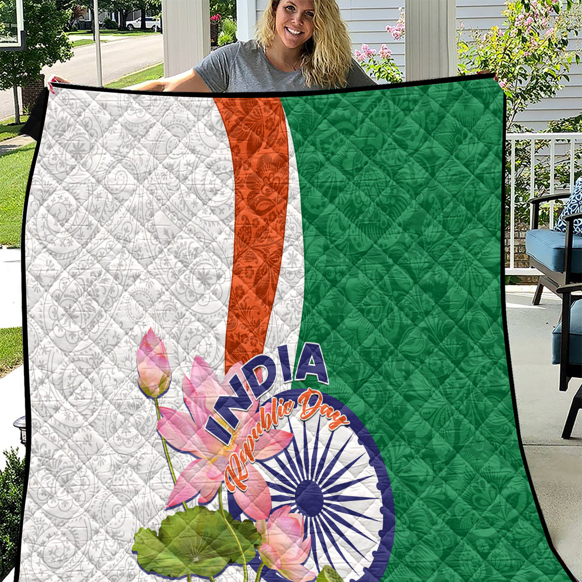 India Republic Day Quilt Lotus Floral Paisley Pattern - Wonder Print Shop