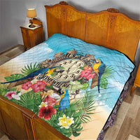It's 5 o'clock Somewhere Quilt Hawaiian Tropical Parrots - Wonder Print Shop