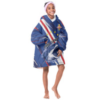 Custom World Football 2026 Cabo Verde Kid Wearable Blanket Hoodie Tubaroes Azuis Victory