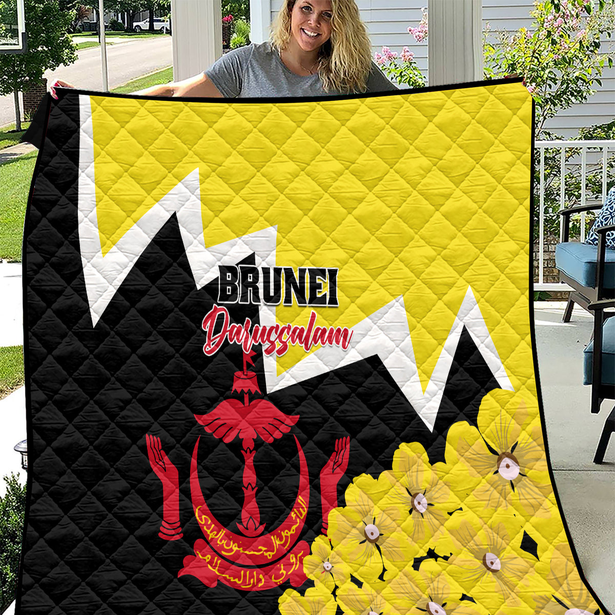Brunei Darussalam National Day Quilt Coat Of Arms Simpor Flower - Wonder Print Shop
