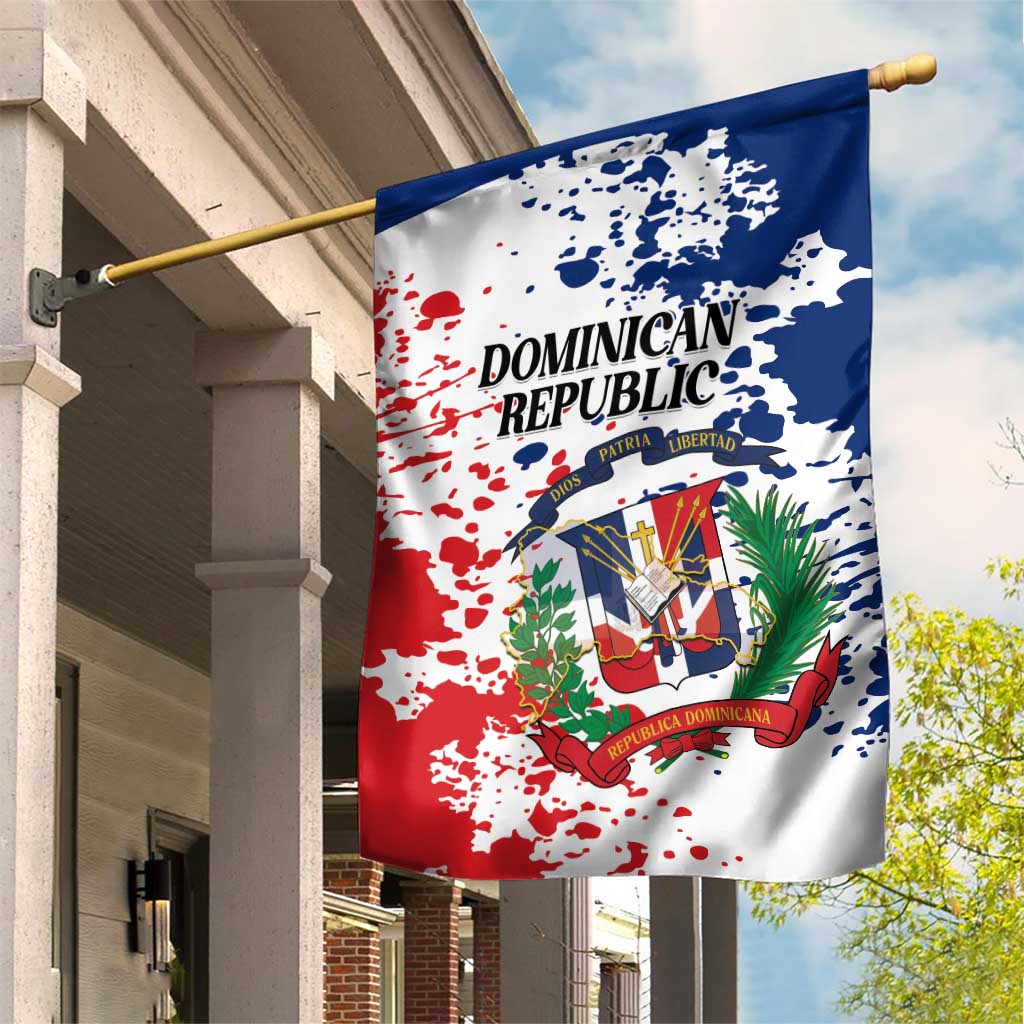 Dominican Republic Restoration Day Garden Flag Coat Of Arms Flag Colors - Wonder Print Shop
